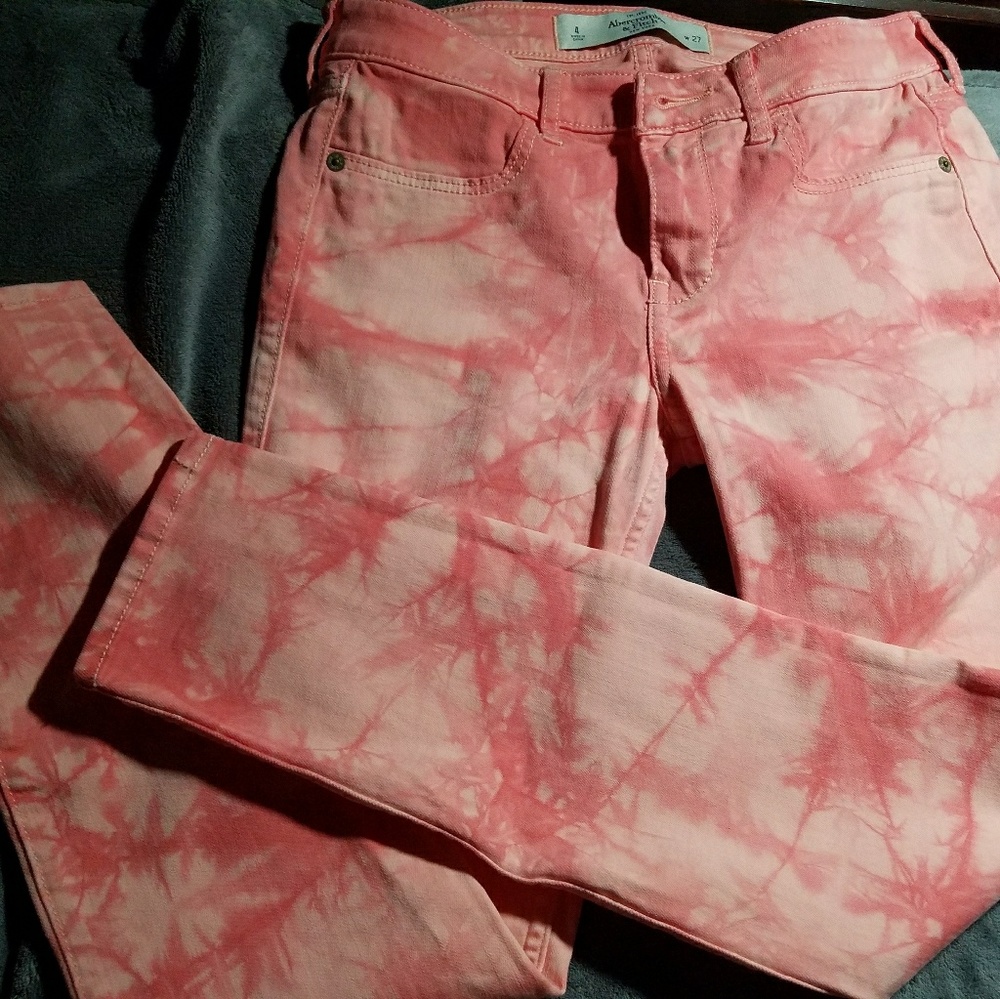 ❤ PRICE DROP❤!! Abercrombie and Fitch Jeggings